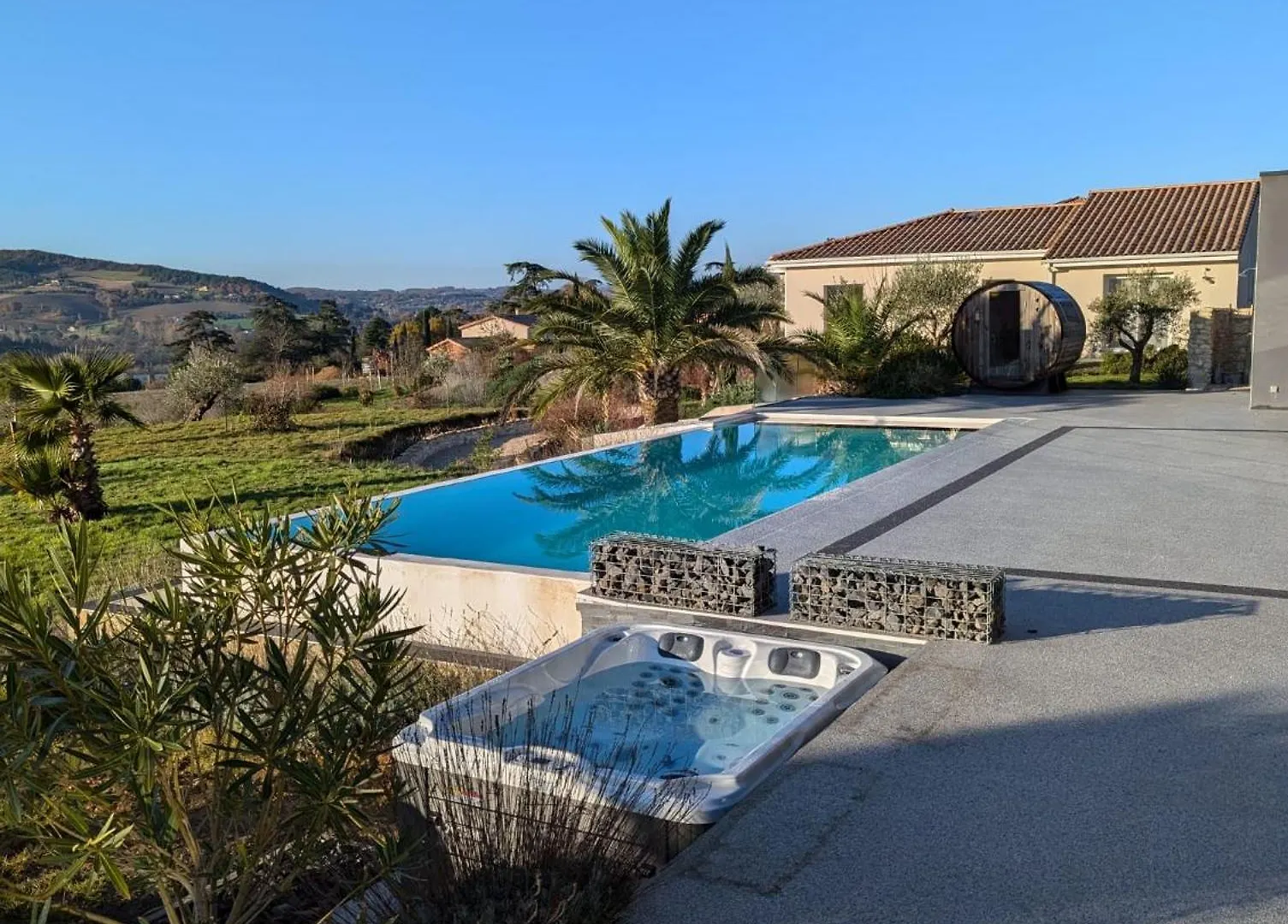 Studio Independant Vue Magnifique Et Au Calme Crest 0*,